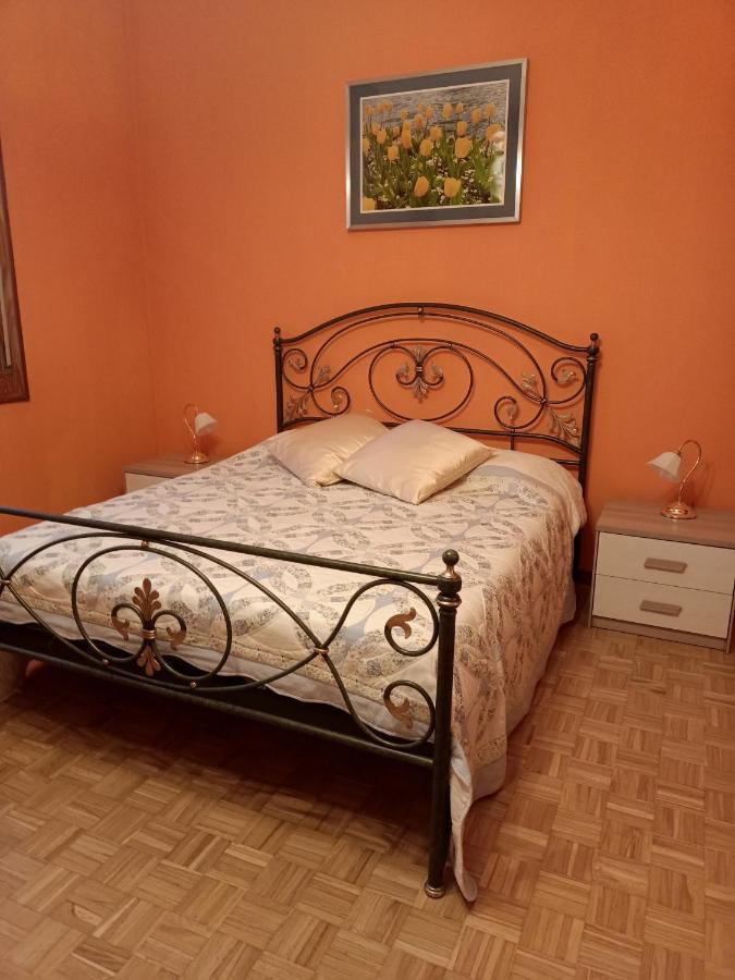 Lily - Storie Del Bosco - Bed and Breakfast San Felice sul Panaro Eksteriør billede